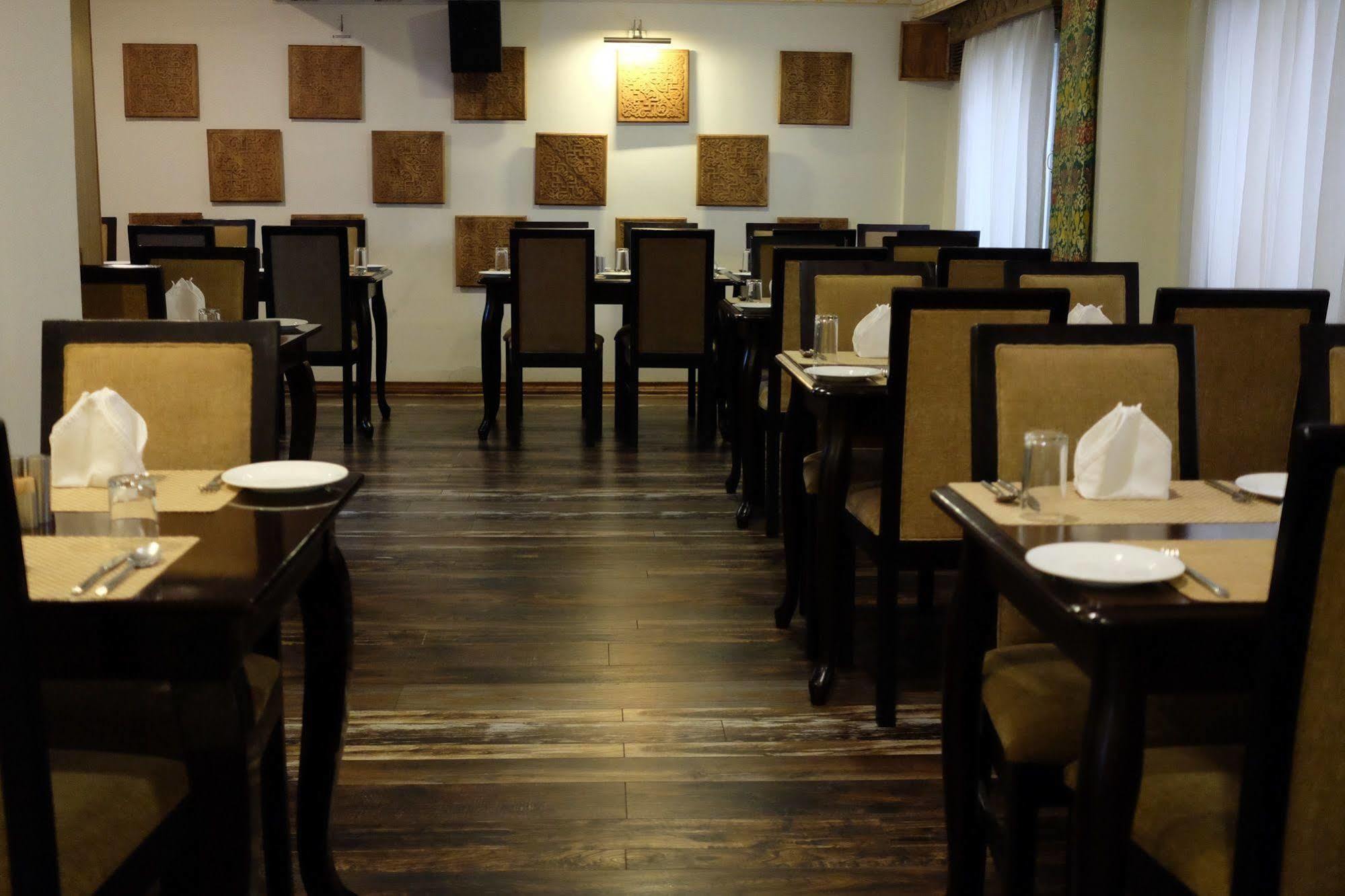 Hotel Norbuling Thimphu Esterno foto